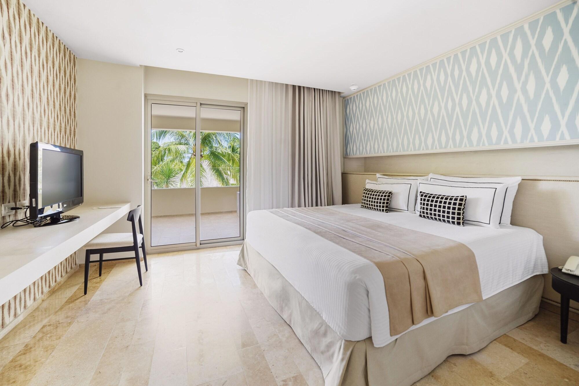 جناح بريميوم بحوض جاكوزي، Privilege Aluxes Isla Mujeres - Adults Only 2/5