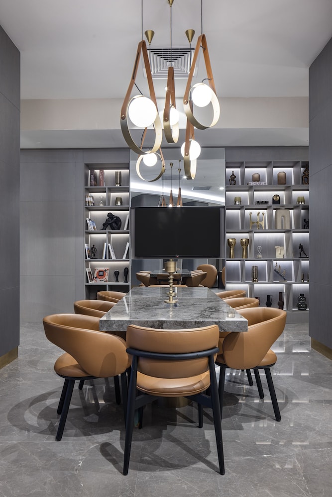 Ramada Plaza by Wyndham Batumi 38/50