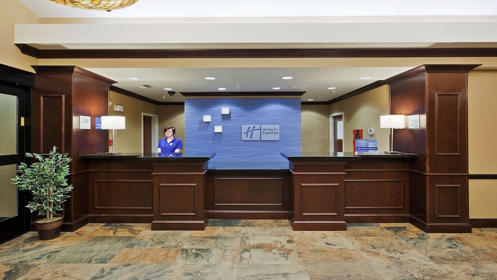 Holiday Inn Express Hotel and Suites Great Falls 7/47