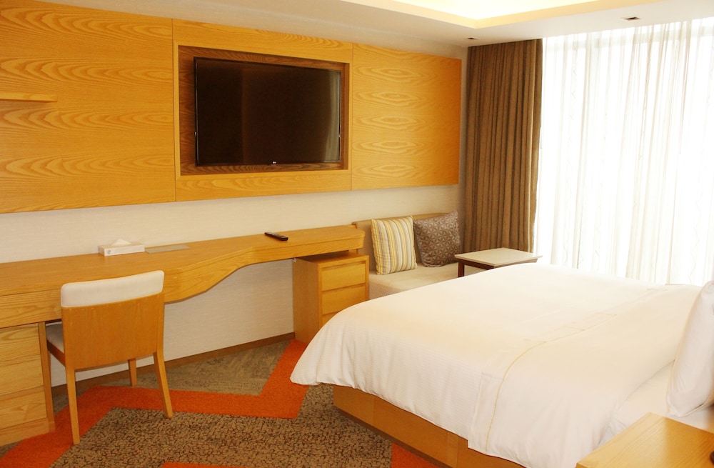 HANSA- A Premium Residence 14/49