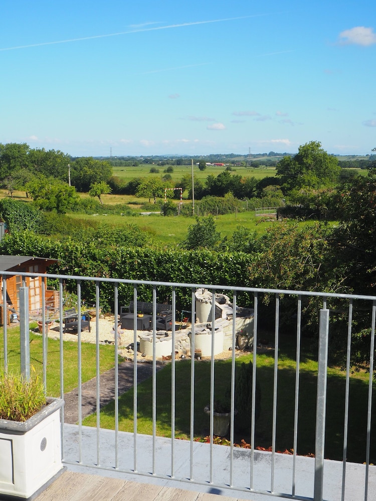 Meare Manor - Guest house 2/32