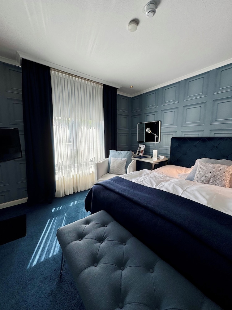 Parkhotel Bielefeld 10/43