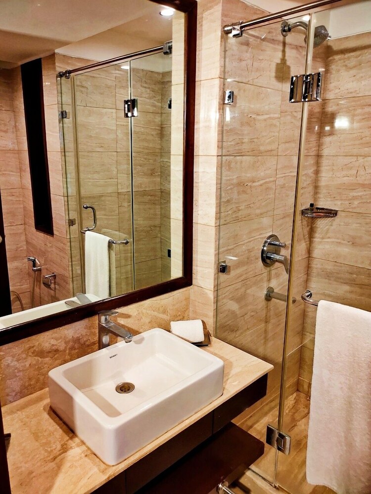 Country Inn And Suites By Radisson Bhiwadi 46/50