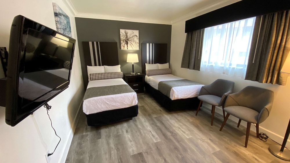 Best Western Park Crest Inn 31/42