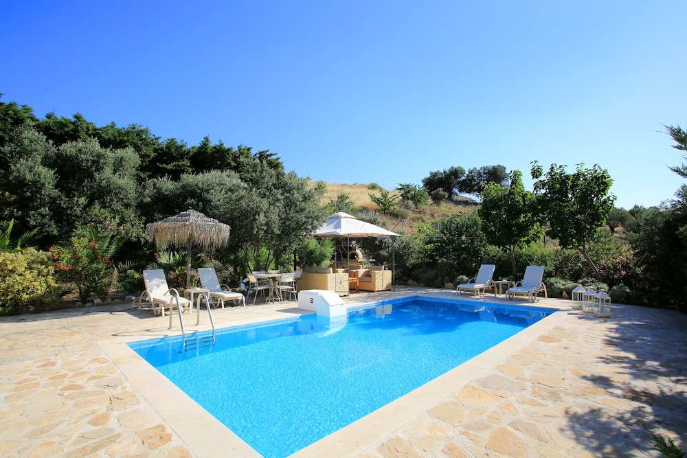 Villa Dafni 26/46