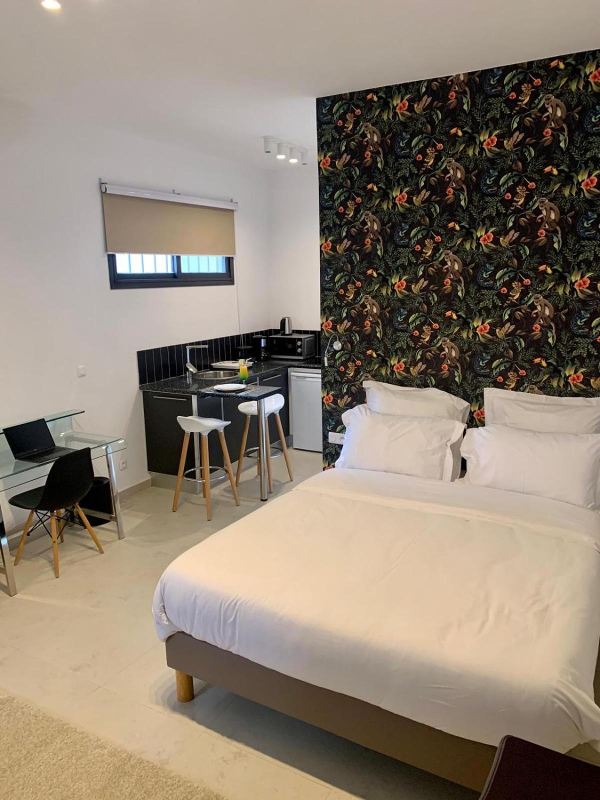 L'Adresse Dakar 17/50