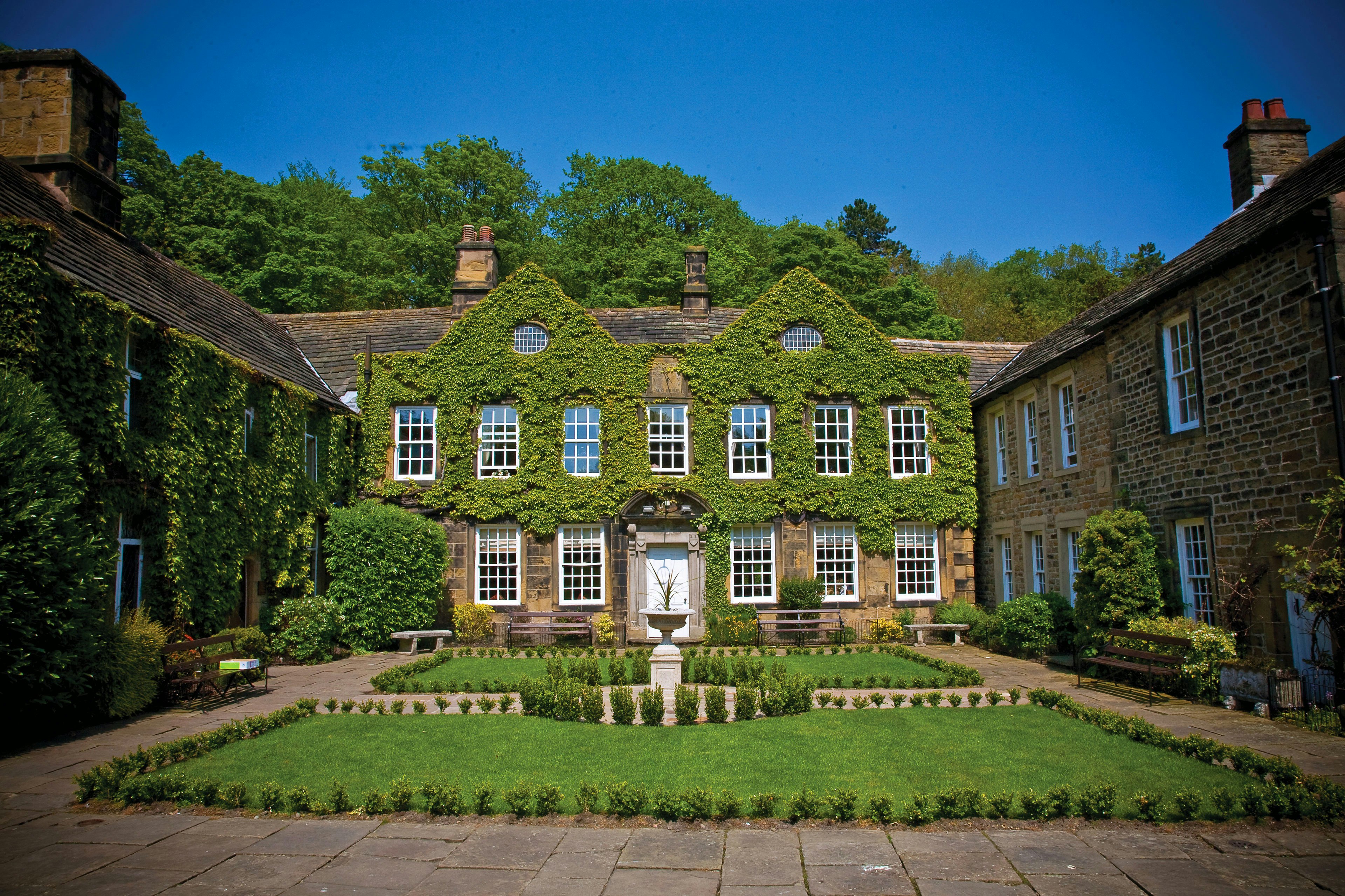 Whitley Hall Hotel 41/45