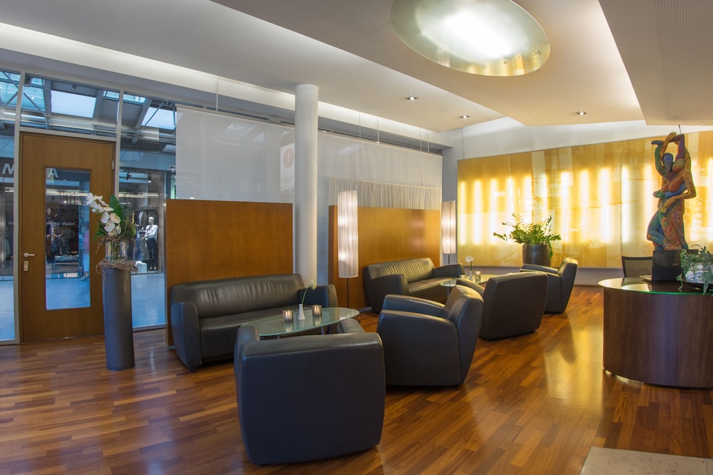 The Penz Hotel 38/57