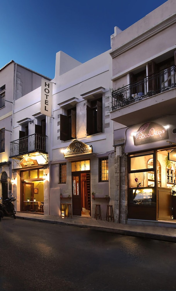 Odos Oneiron Hotel 3/64