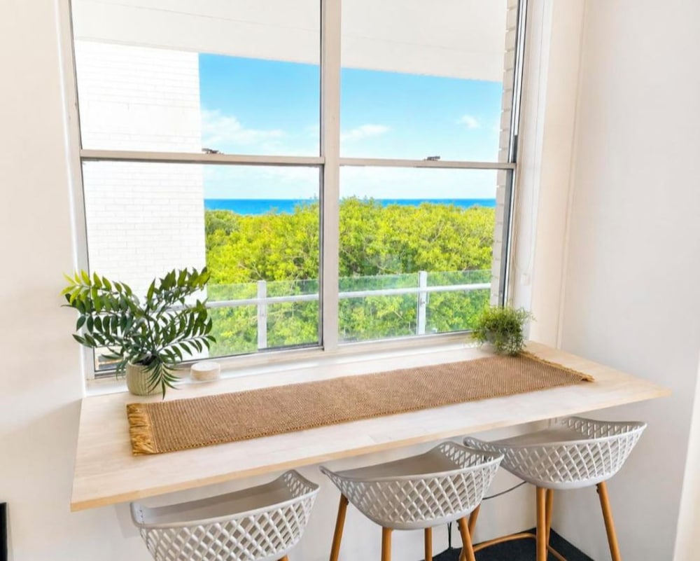 Tradewinds Apartments 32/50