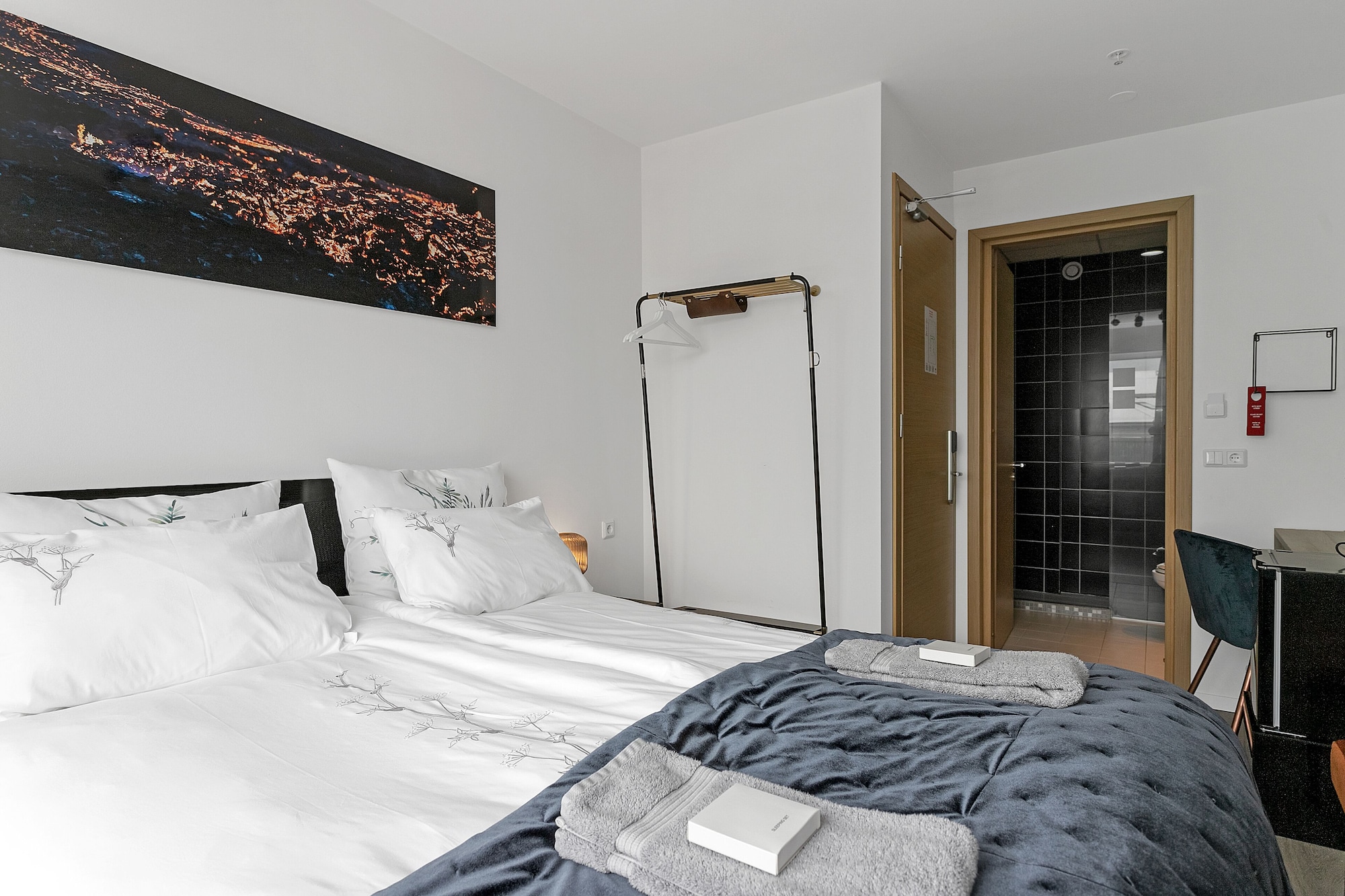 Standard, King Bed, Balcony or View