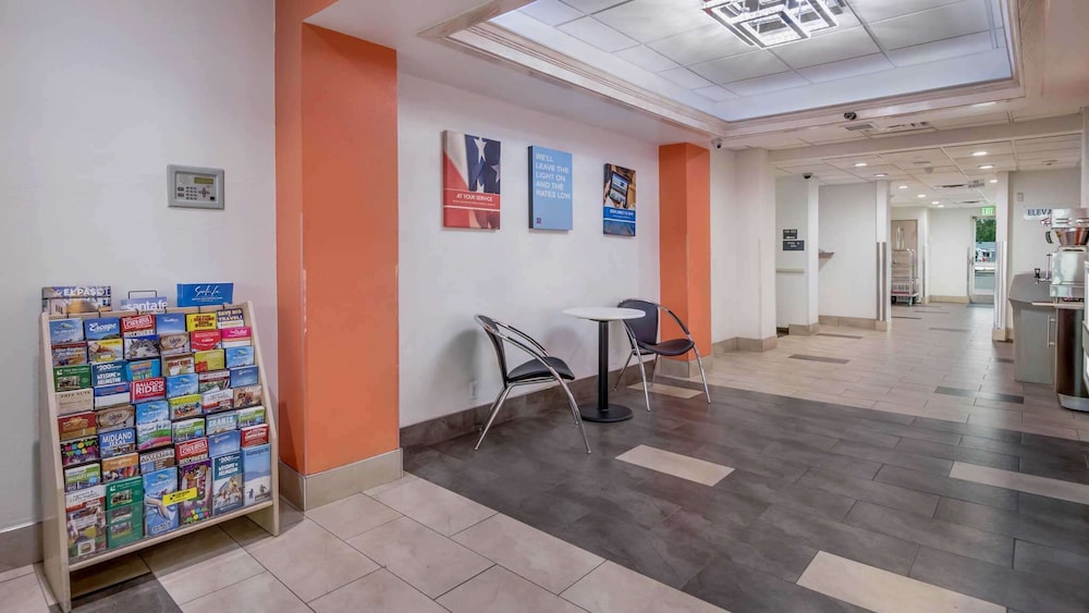 Motel6 Roswell, NM 24/45