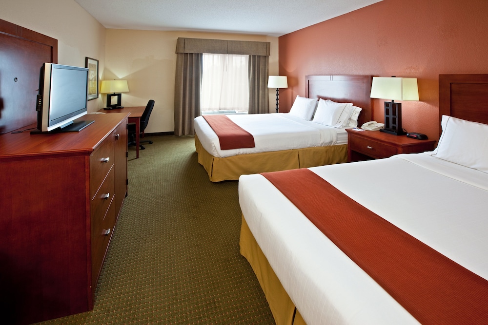 Holiday Inn Express Hotel Suites Bedford 17/53