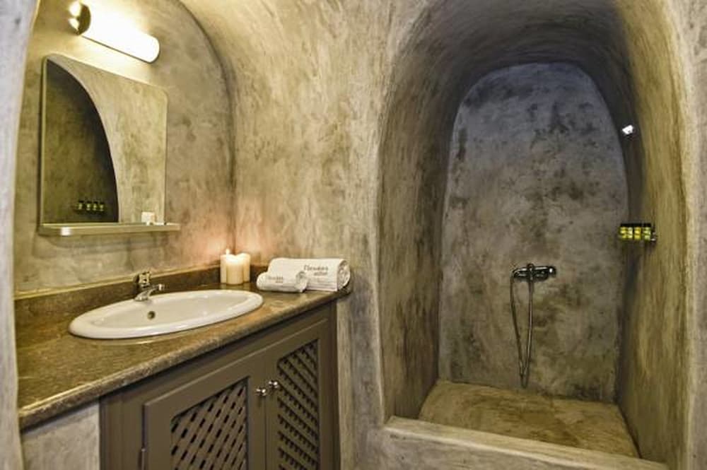 Deluxe, Suite, Double Bed, Sunset View, Sofa، Theodora Suites - Adults Only 5/5