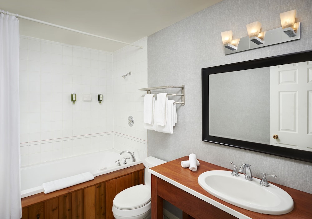 Sir Sam's Inn & Waterspa - Adults Only 13/57