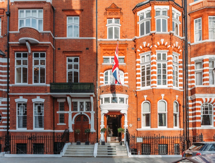 No 11 Cadogan Gardens Hotel 5/82