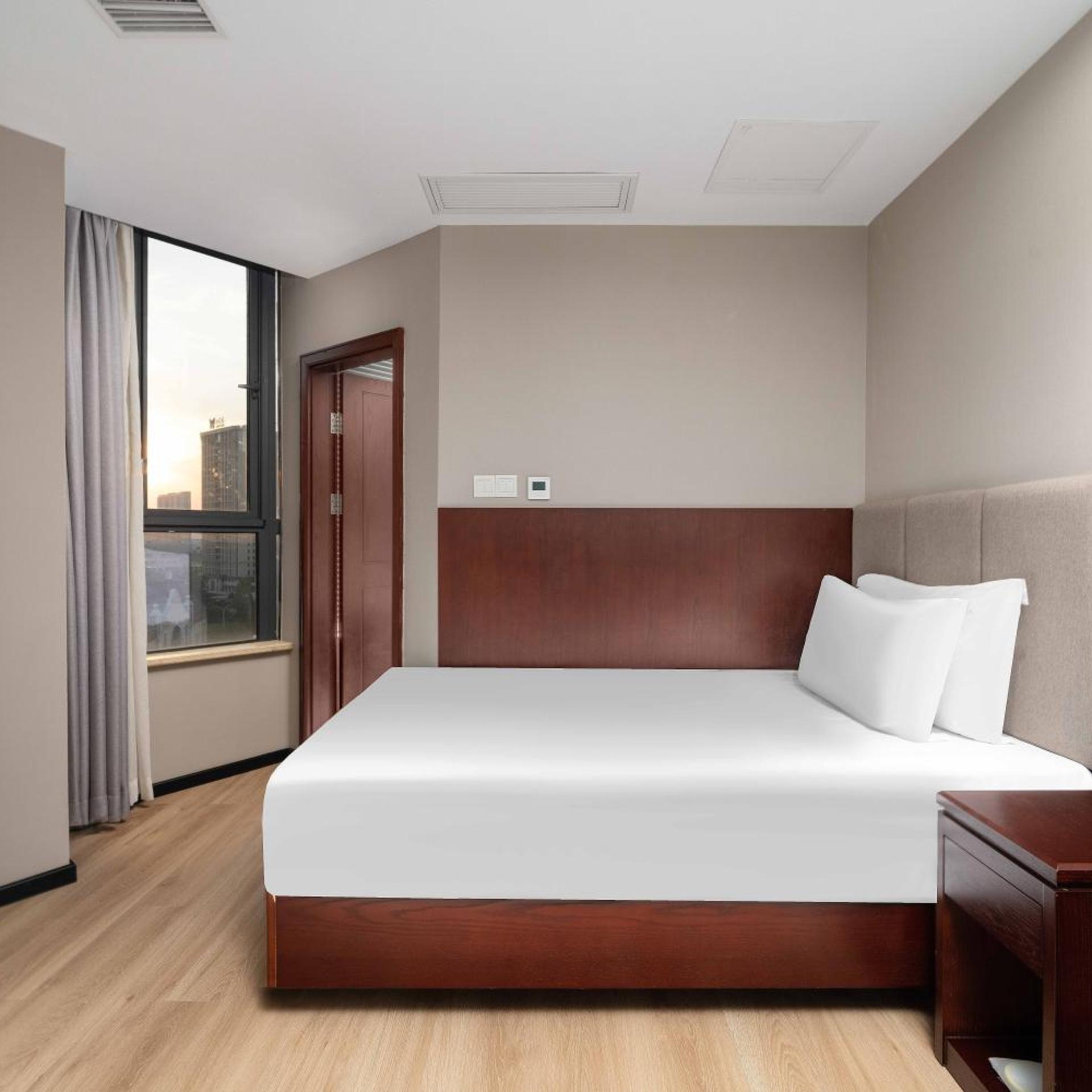 Huzhou Wealth Hotel 13/50