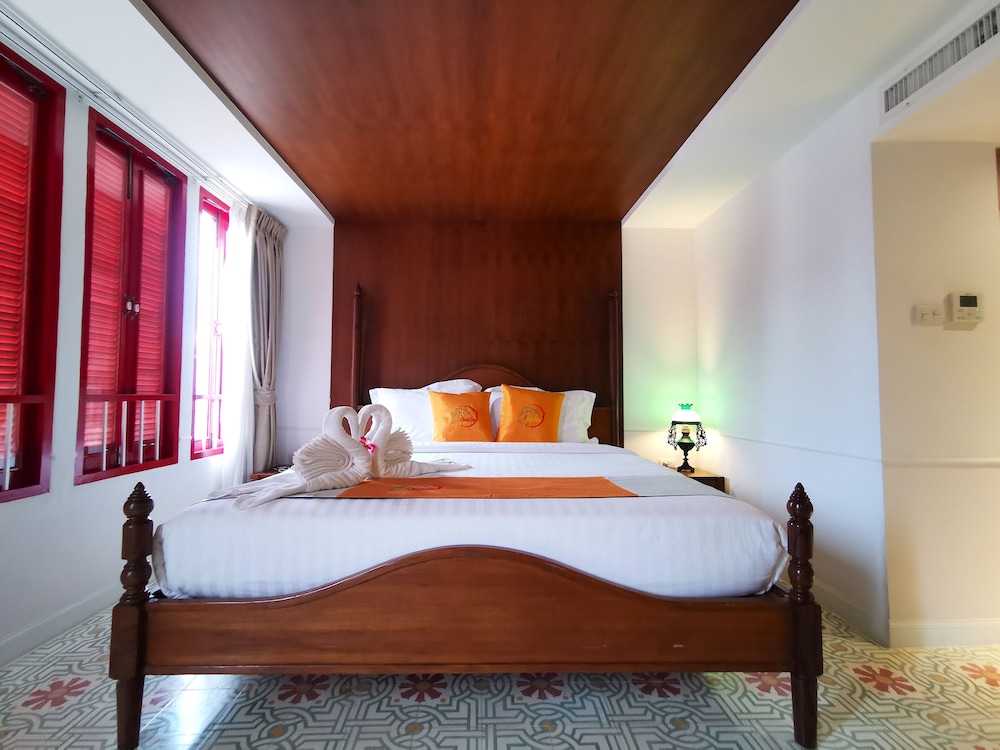 Lertnimit Boutique Hotel 11/61