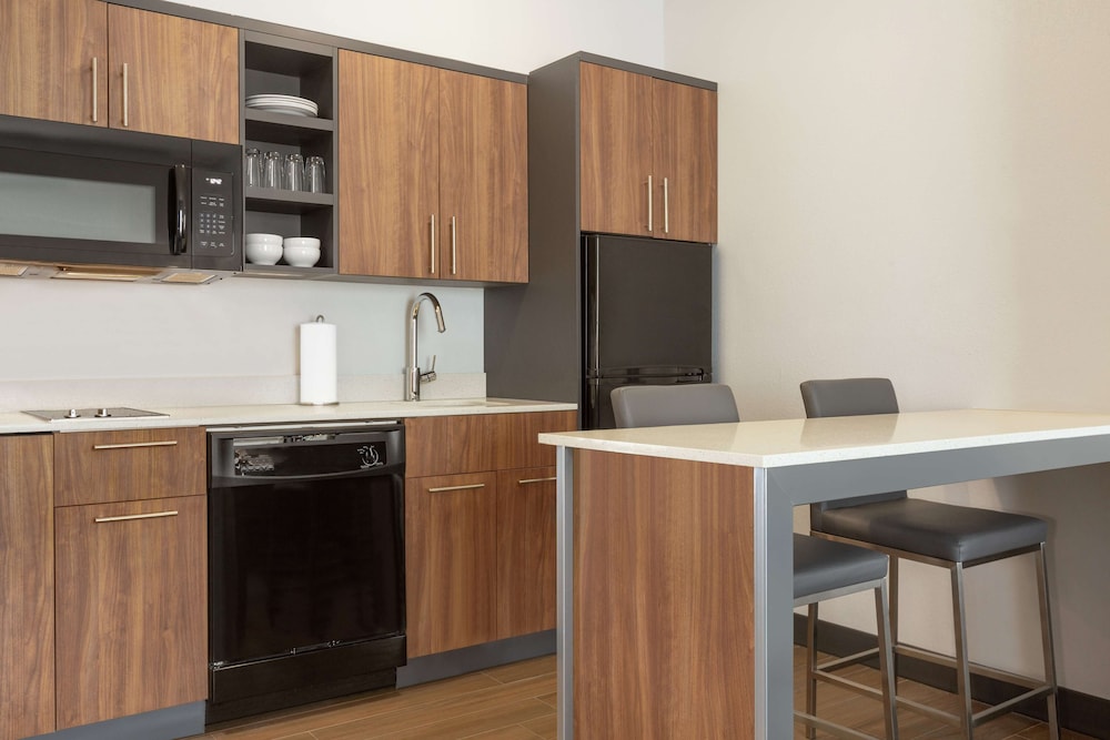 Hampton Inn & Suites Houston-Cypress Station 29/29