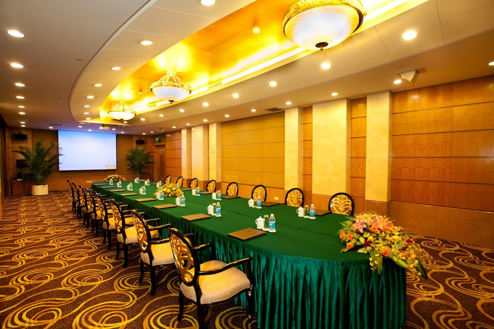 Liuhua Hotel Guangzhou 36/46