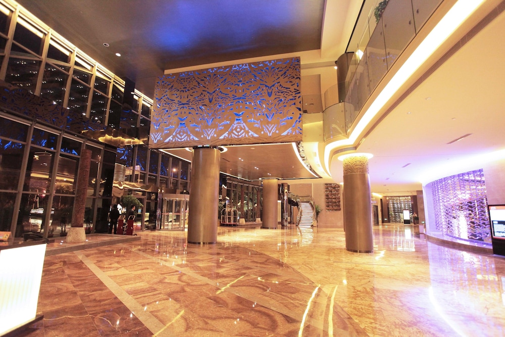 Maya Gleetour Hotel Wuhan OCT 5/50