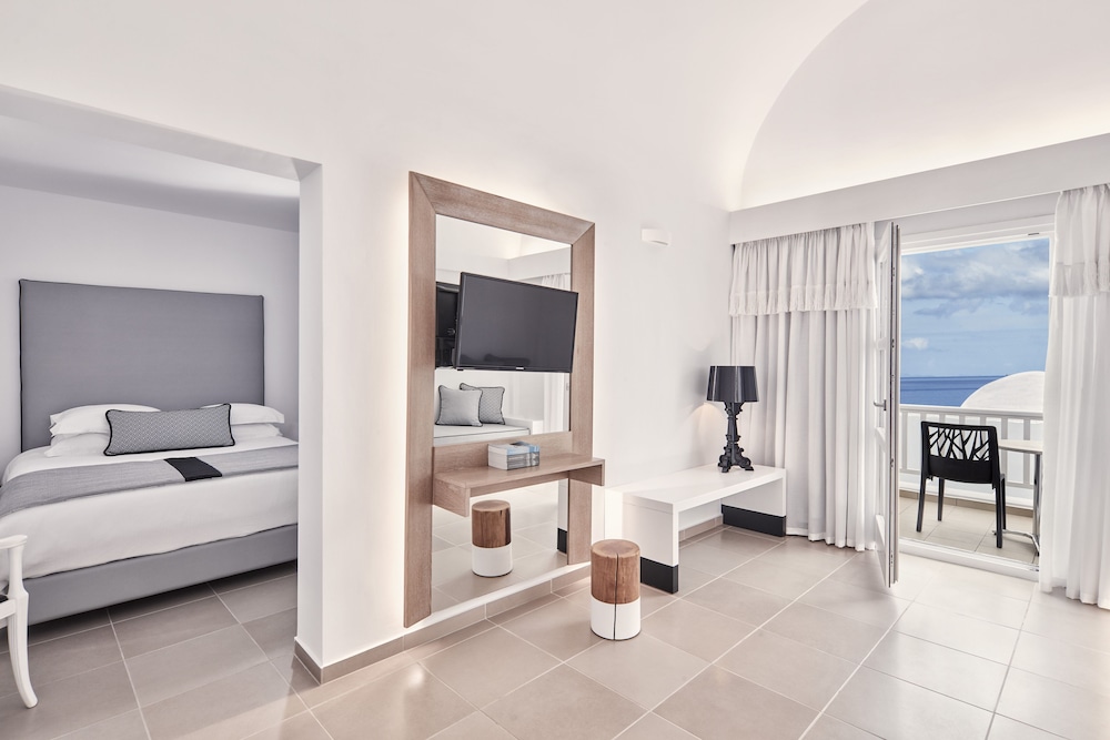 Aressana Spa Hotel and Suites 61/82