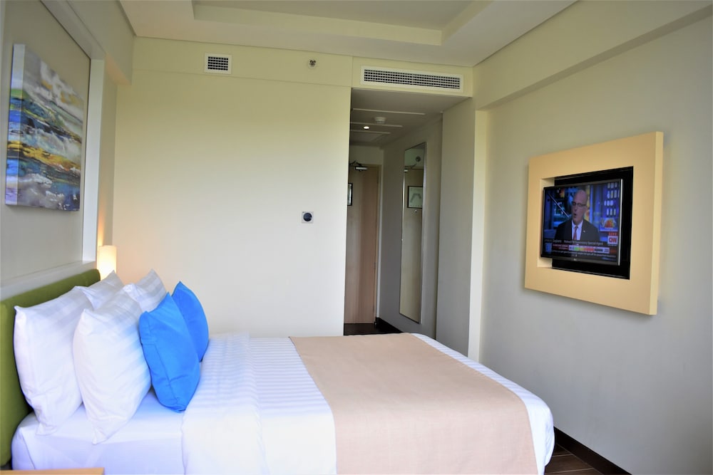 Savoy Hotel Boracay Newcoast 8/33