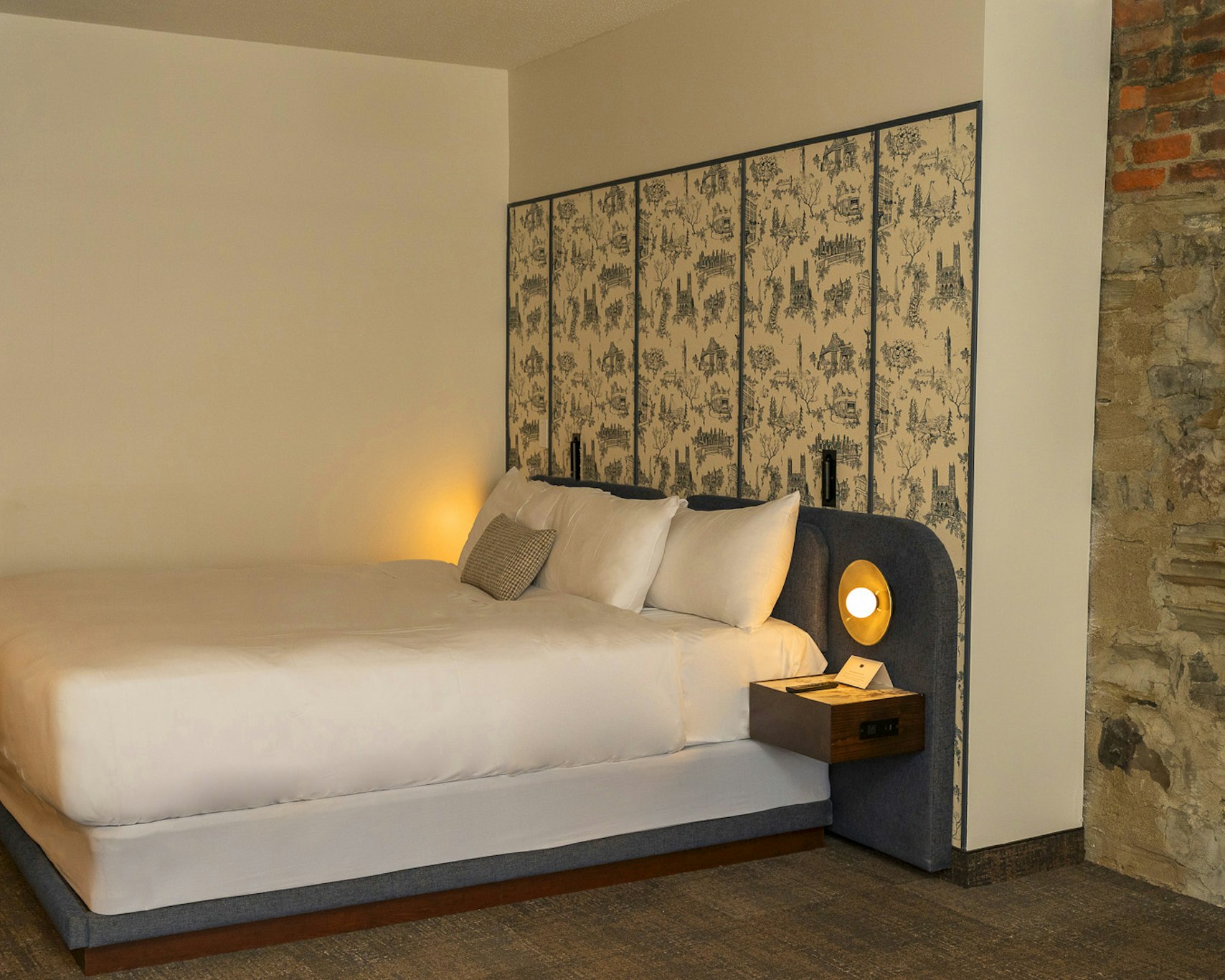 Saint-Sulpice Hotel 4/17