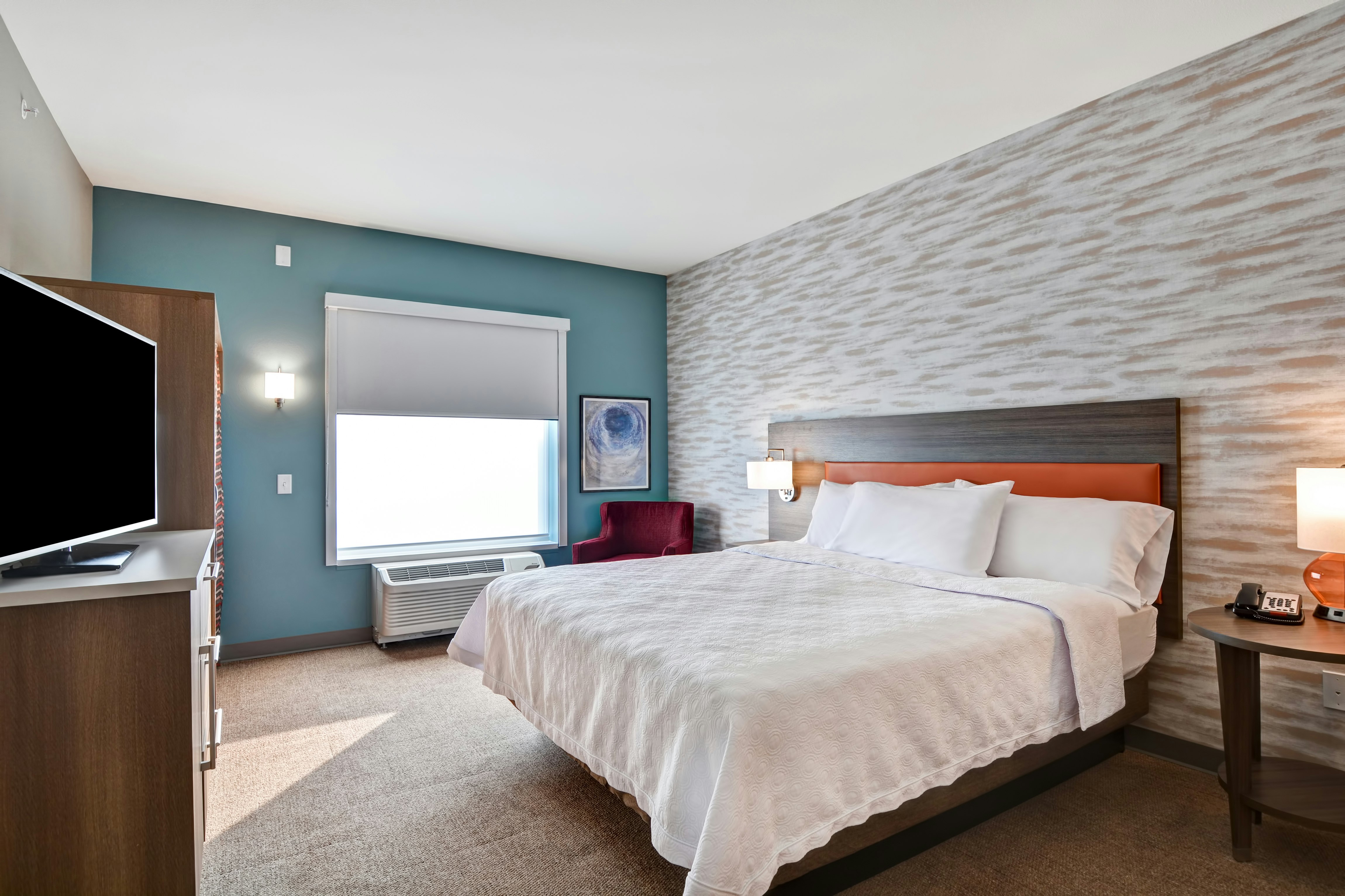 1 BEDROOM, SUITE, KING BED