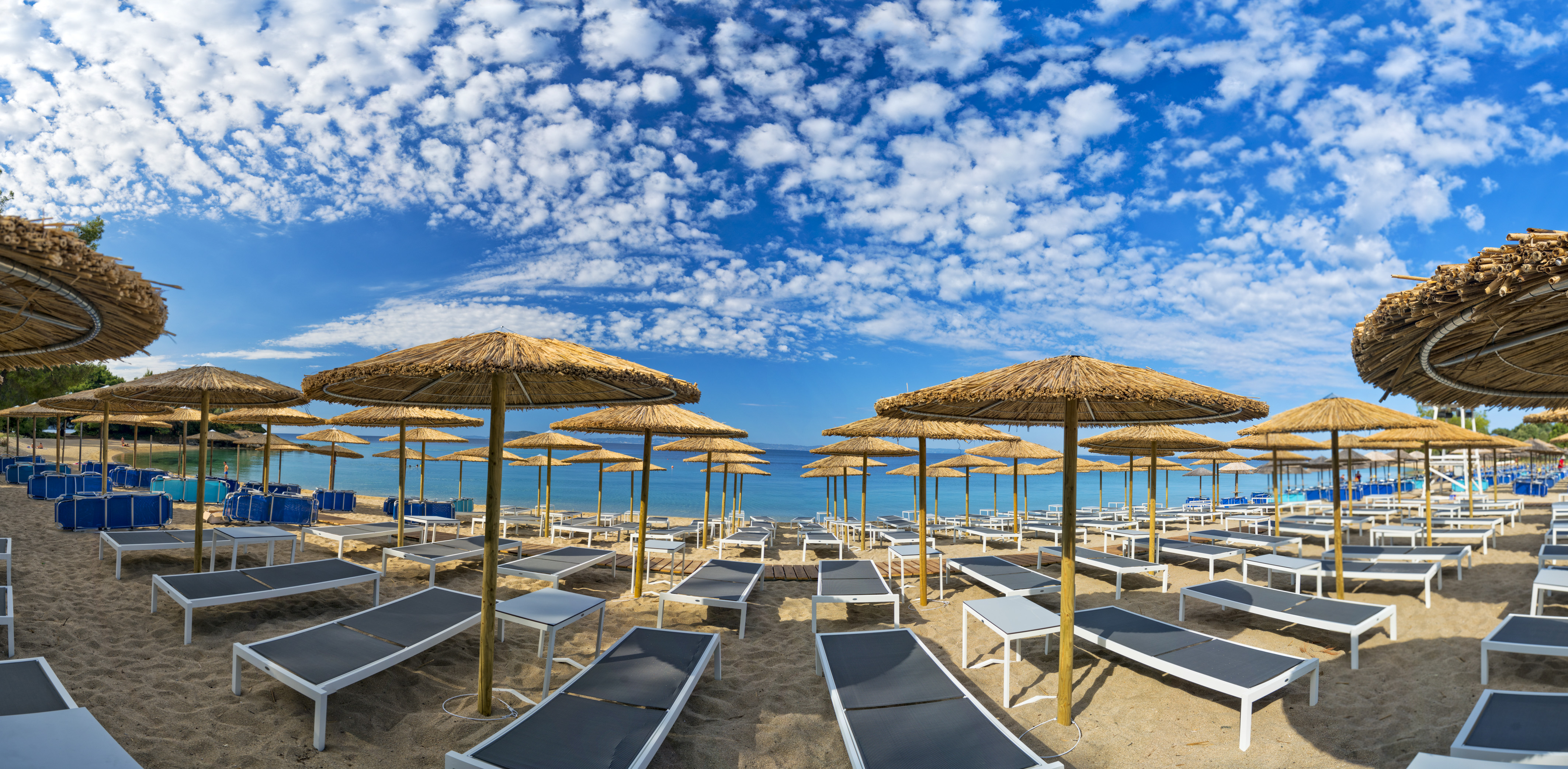 Lagomandra Beach Hotel and Suites 66/71