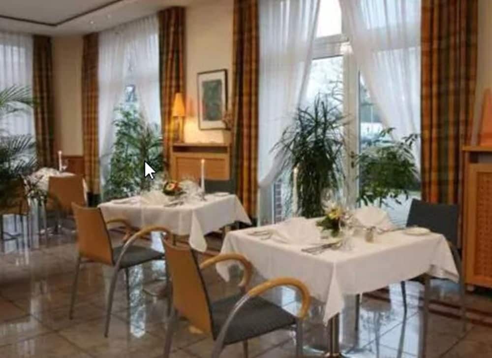 Stadthotel Oranienburg 9/15
