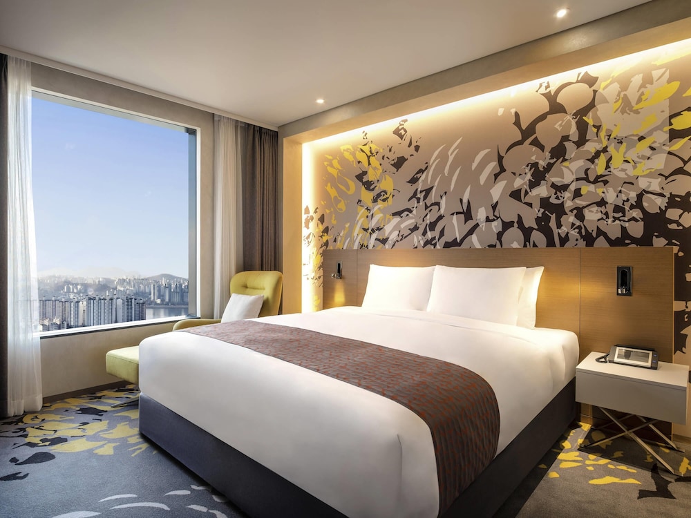 Novotel Suites Ambassador Seoul Yongsan 25/64