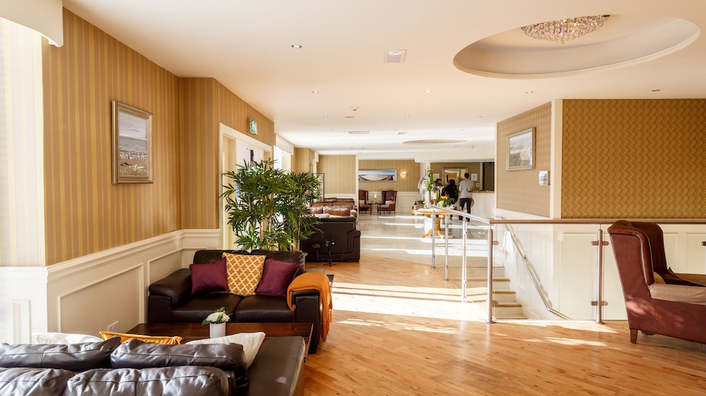 Ocean Sands Hotel 25/40