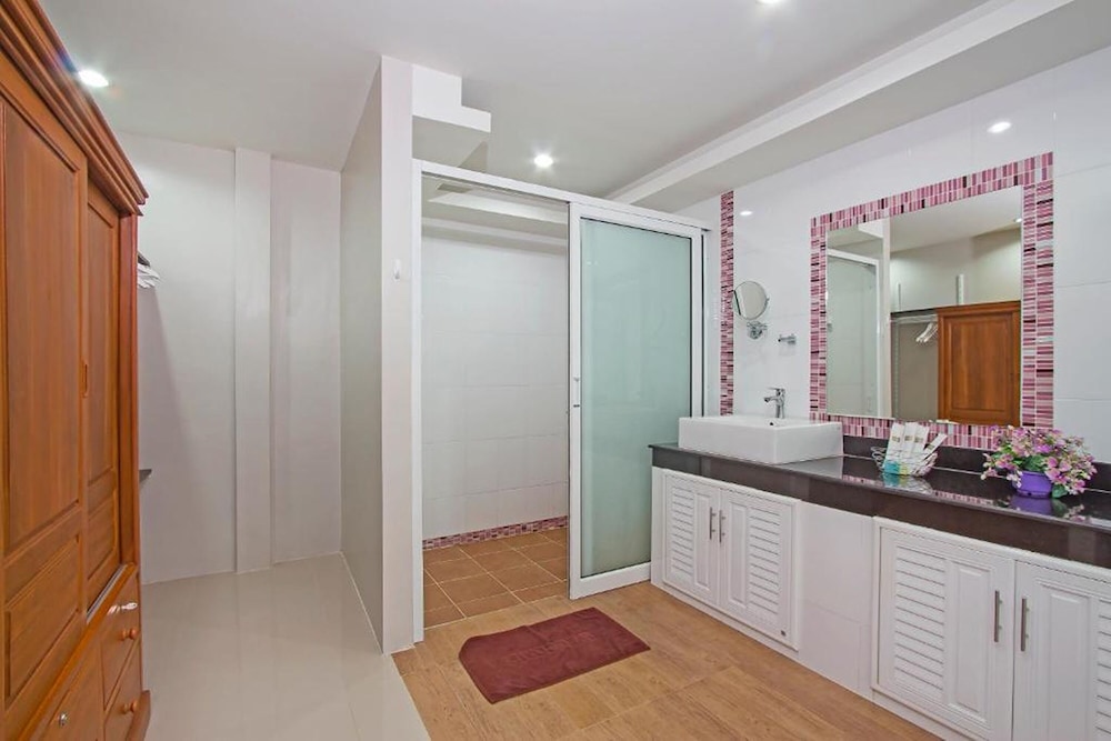 Maikhao Home Garden Bungalow 60/61