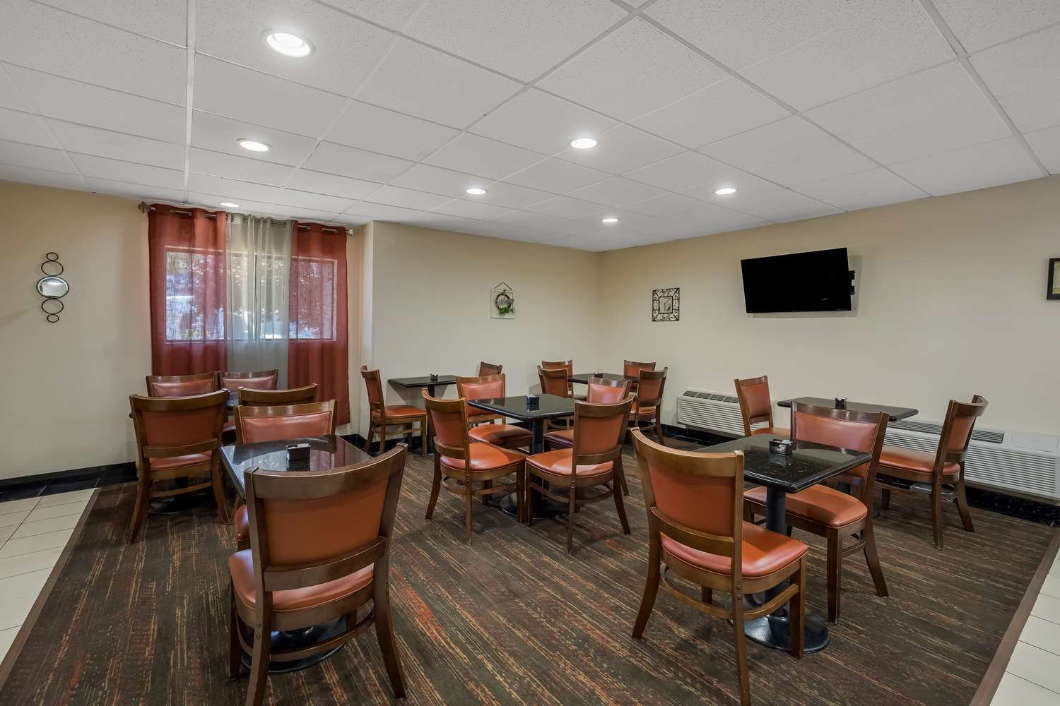 Best Western Gold Poppy Inn 43/48