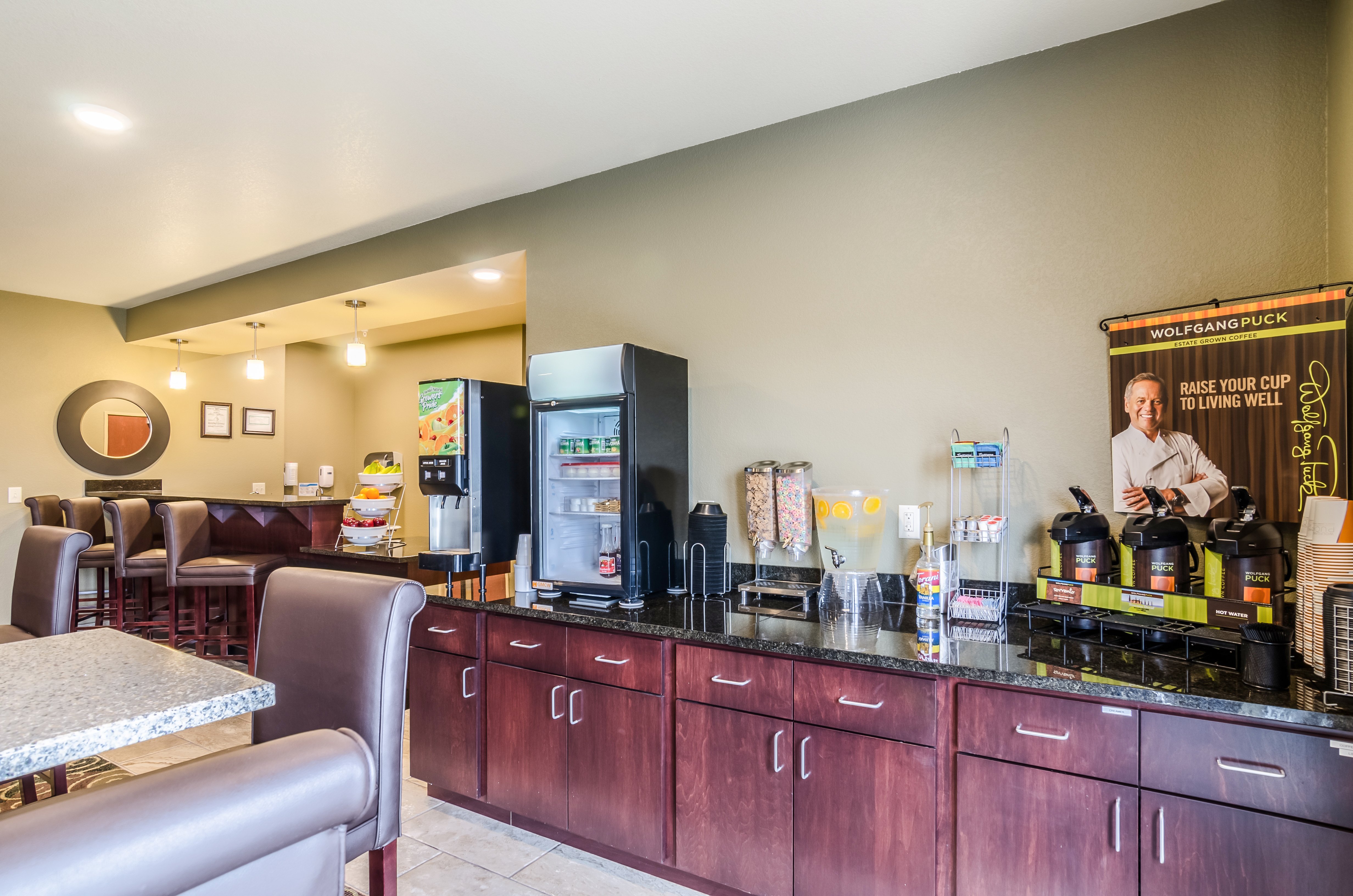 Cobblestone Hotel & Suites - McCook 33/50