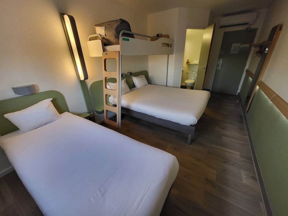 Ibis Budget Marseille La Valentine 33/59