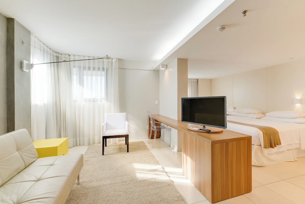 Meridiano Hotel 44/72