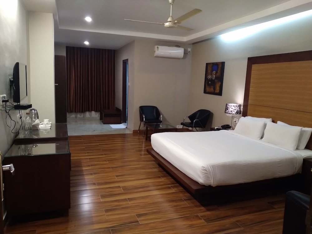 Hotel MD's Continental 20/42