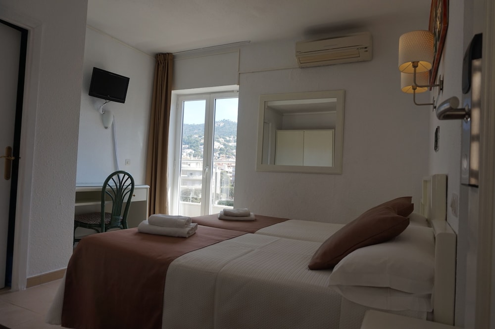 Hotel Hermes 21/24