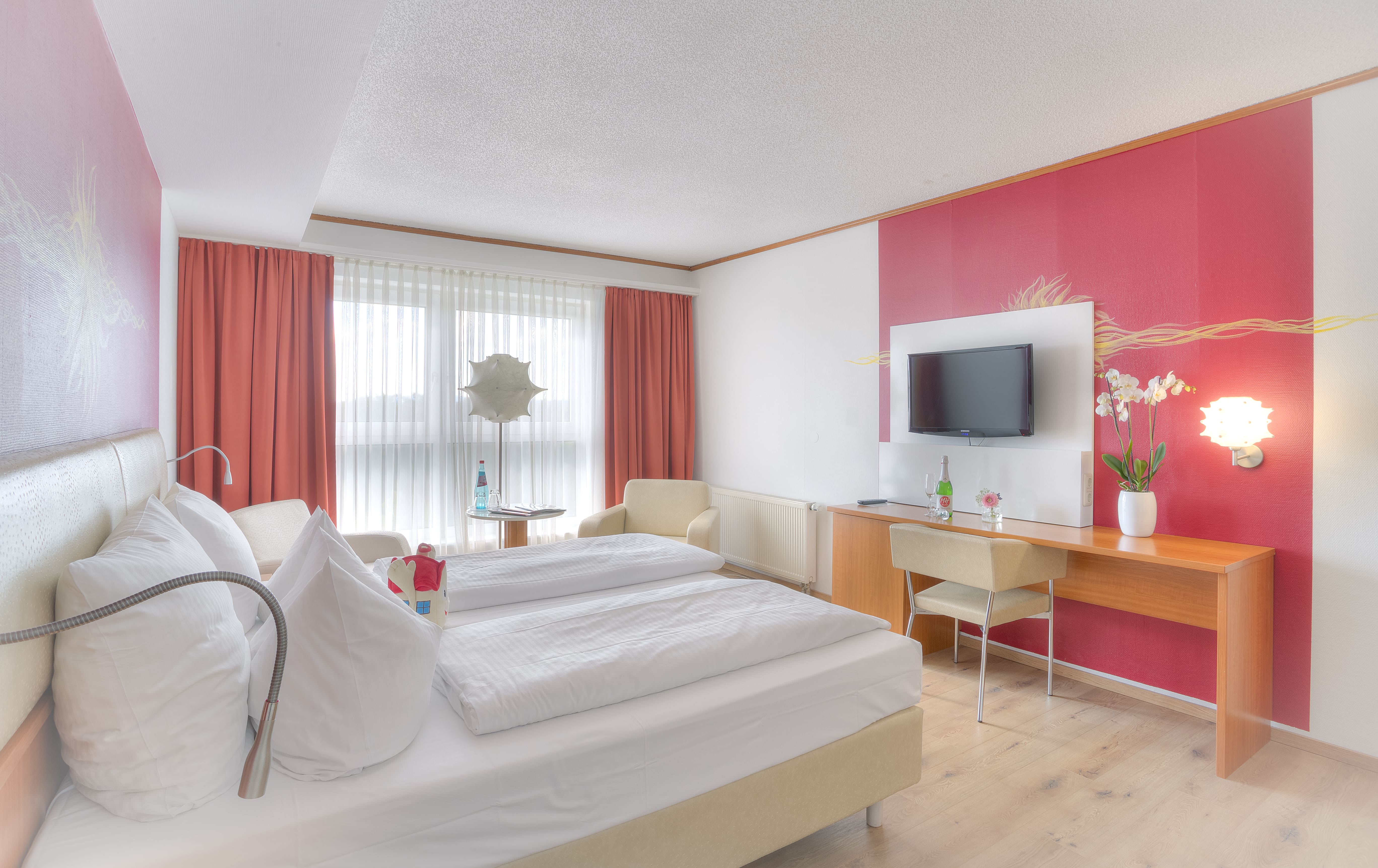 غرفة بزنس بسرير مزدوج أو سريرين منفصلين، ACHAT Hotel Frankfurt Maintal 2/4