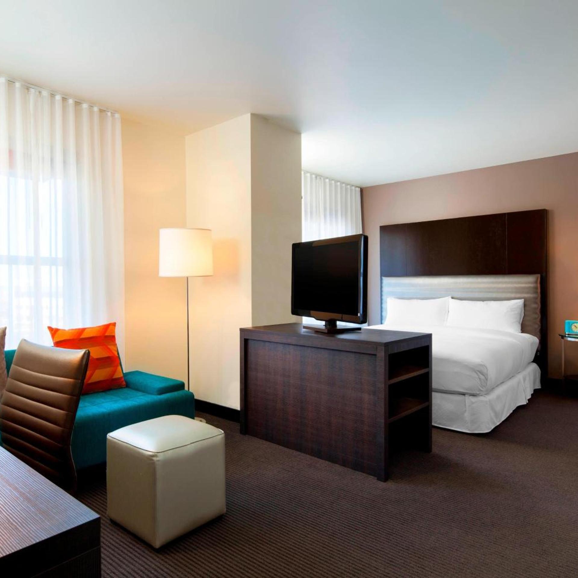 Aloft, Guest Room, 2 King Beds