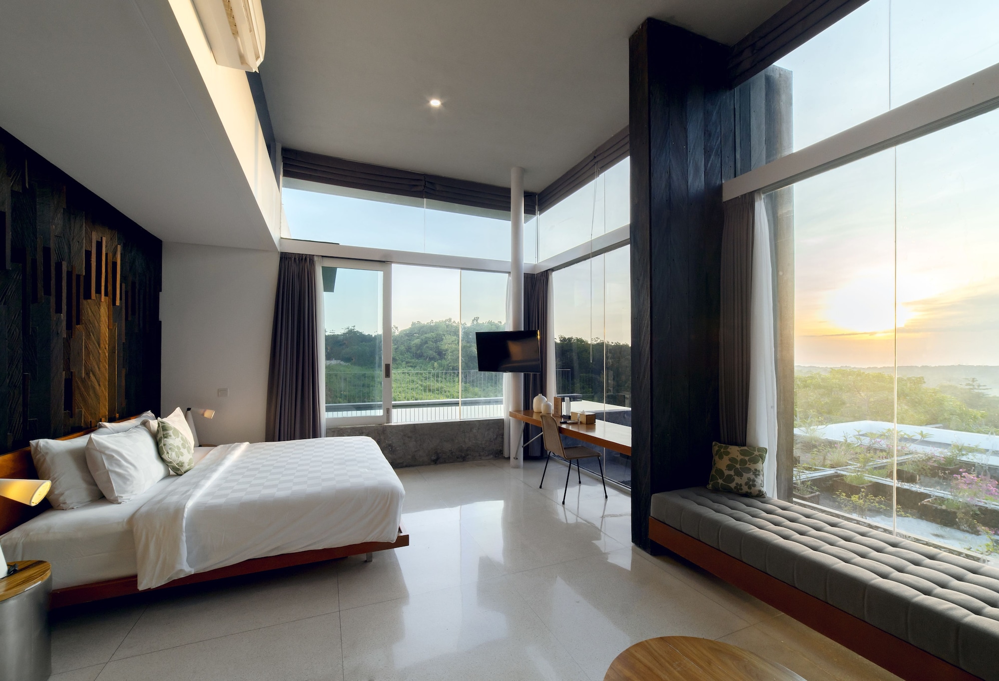جناح بسرير كينج بغرفة نوم واحدة بمسبح خاص، Hideaway Villas Bali – Uluwatu by Kanaan Hospitality 3/8