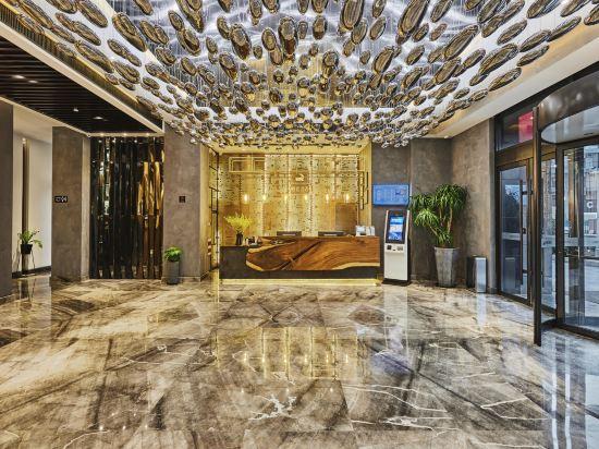 Qilu City Art Hotel 6/39