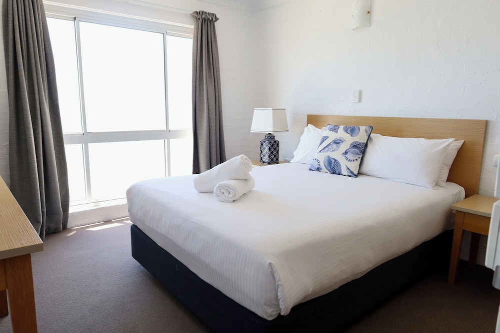 Don Pancho Beach Resort 13/50