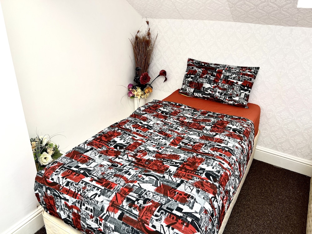 Blackpool Central Hotel 5/50
