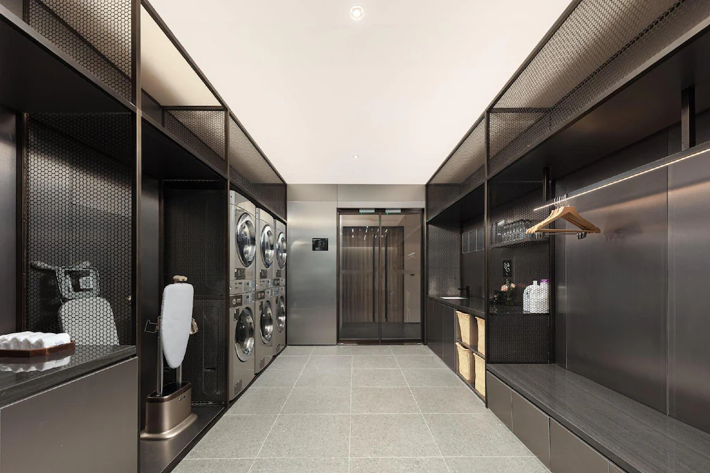 Atour S Hotel Dishui Lake Lingang Wanda Plaza Shanghai 12/12