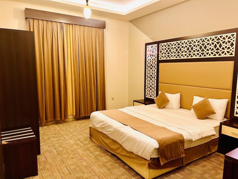 Arabian Palm Hotel 15/50
