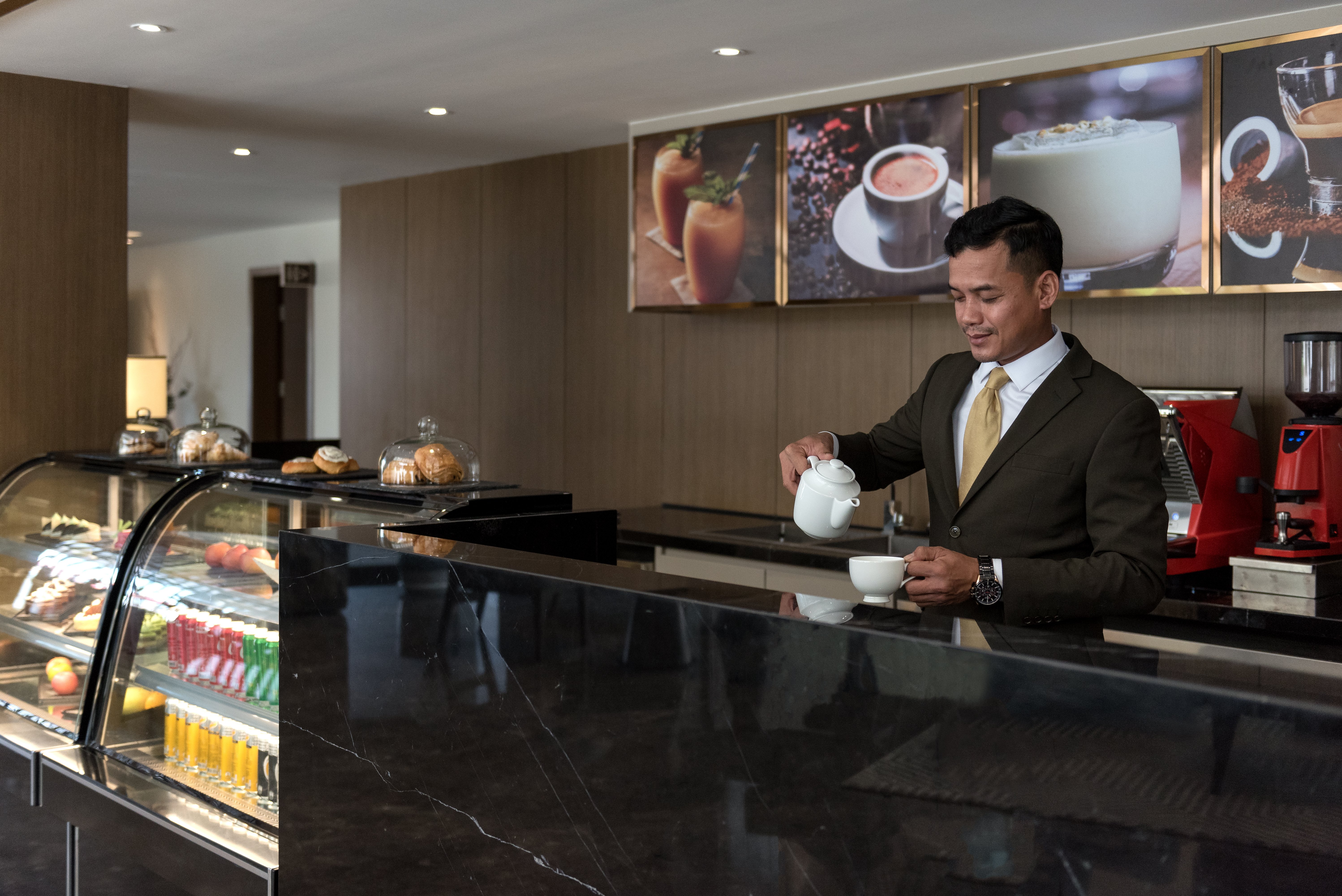 Oakwood Premier Phnom Penh 5/21