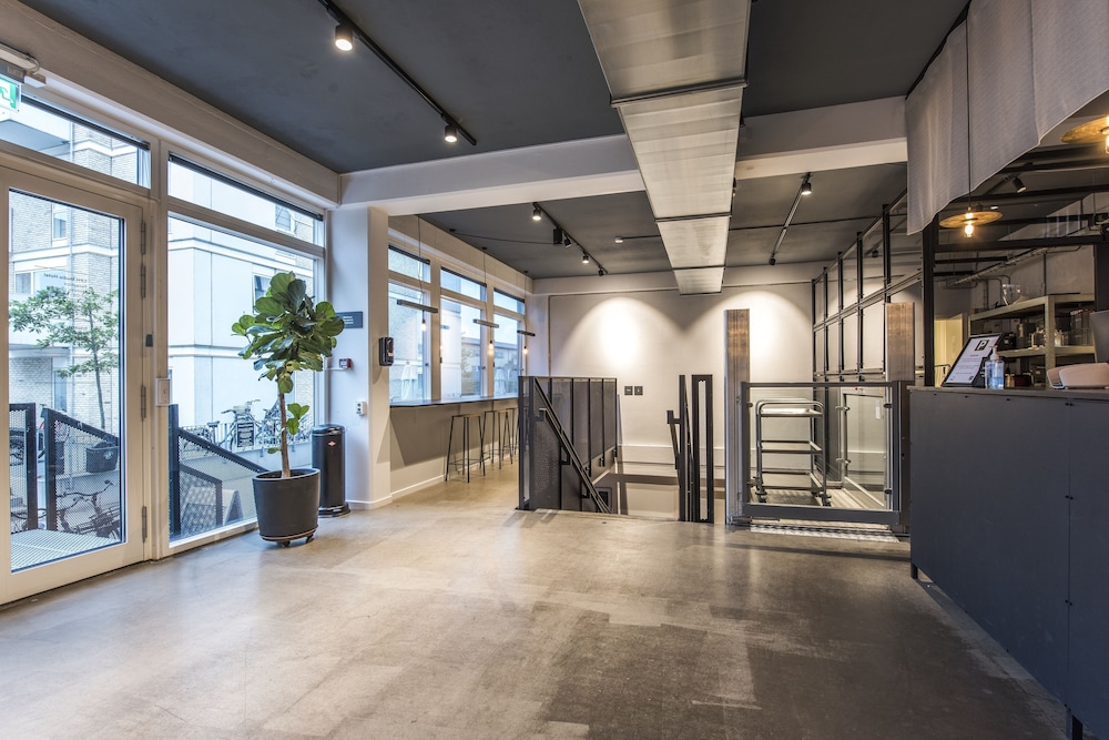 CPH STUDIO HOTEL 38/82